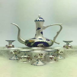 泡茶銀壺 傳承與創(chuàng)新并舉的生產(chǎn)廠家引領(lǐng)家用電器新潮流